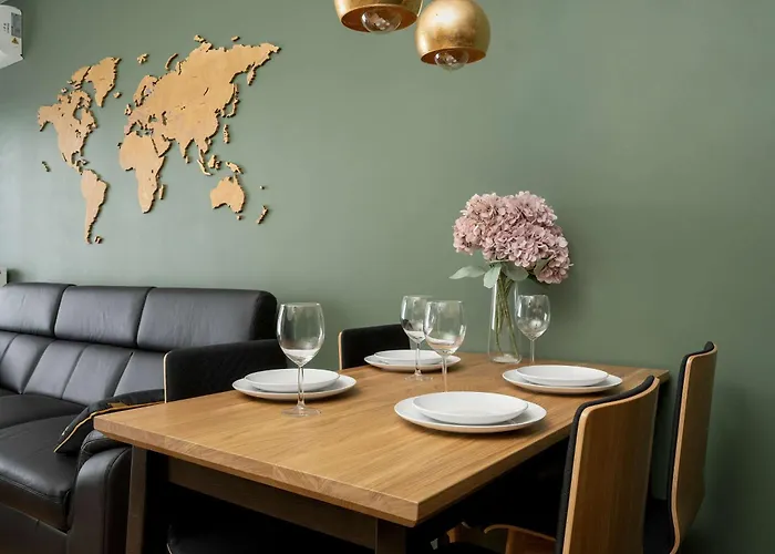 Quorum With Parking And Air Conditioning Close To The Center In By Renters Prestige * Wrocław